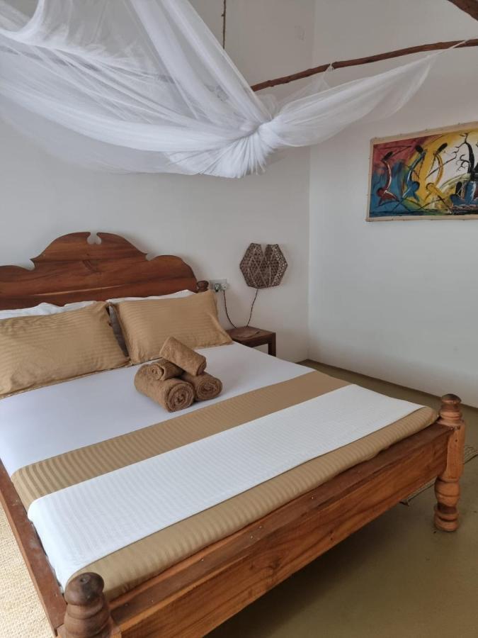 Mlango Paje House Bed & Breakfast Luaran gambar