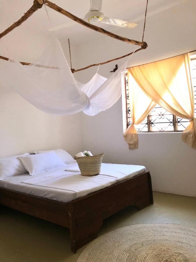 Mlango Paje House Bed & Breakfast Luaran gambar